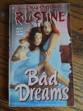 1994 1st Edition, Fear Street Bad Dreams, Paperback by R. L. Stine